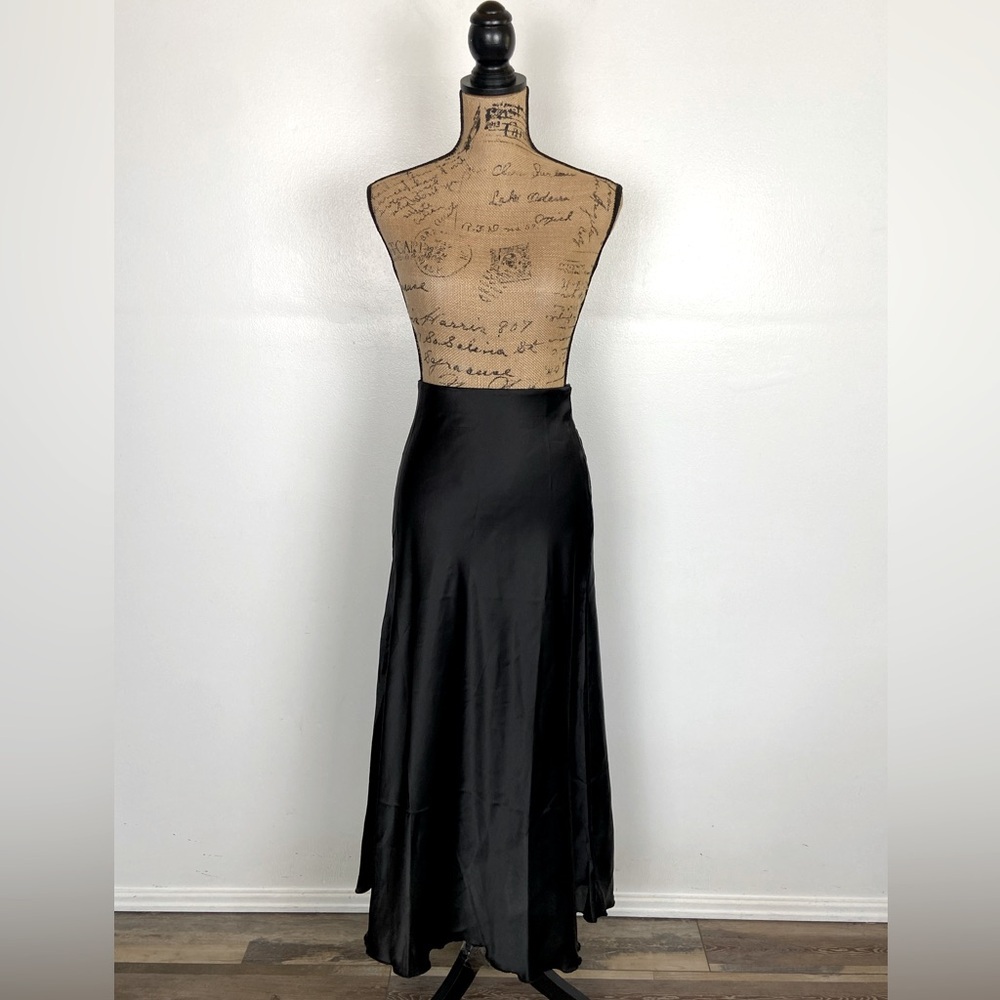 The Black Label Collection Satin Silky Midi Skirt S Black Elastic Waist Feminine